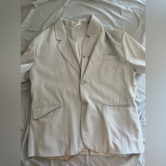 Suit/Jacket - The Korea Fashion - Picture 2 of 4